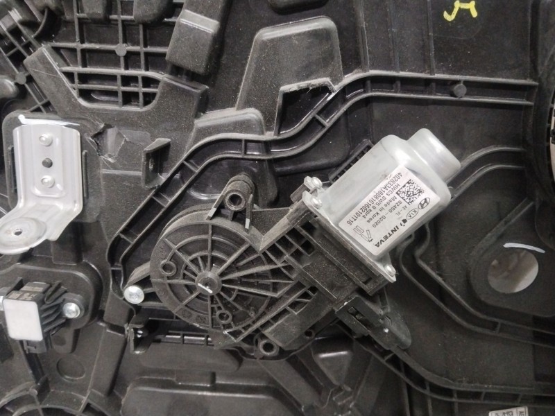 Recambio de elevalunas delantero izquierdo para hyundai ioniq (ae) 1.6 gdi hybrid referencia OEM IAM 82471G2011  82450G2020