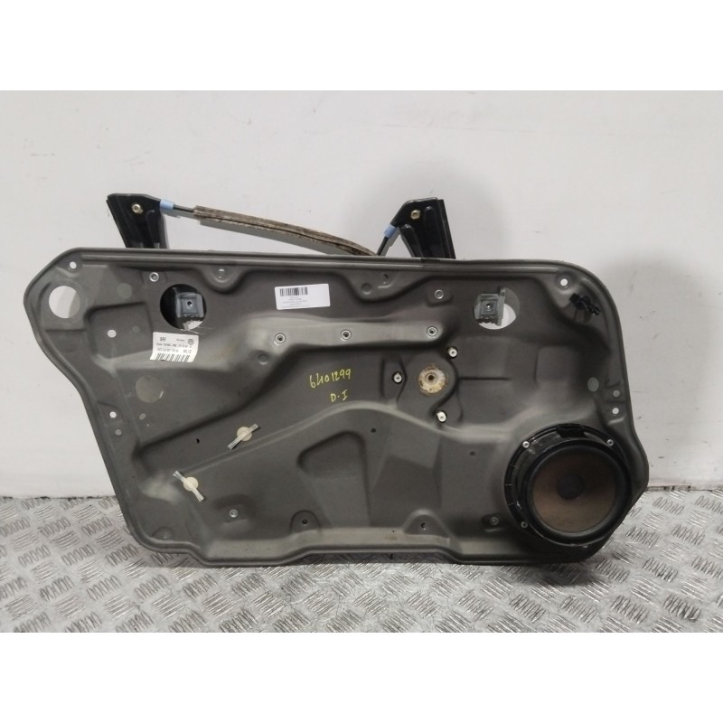 Recambio de elevalunas delantero izquierdo para volkswagen golf iv (1j1) 1.9 tdi referencia OEM IAM 1J4837729BB  