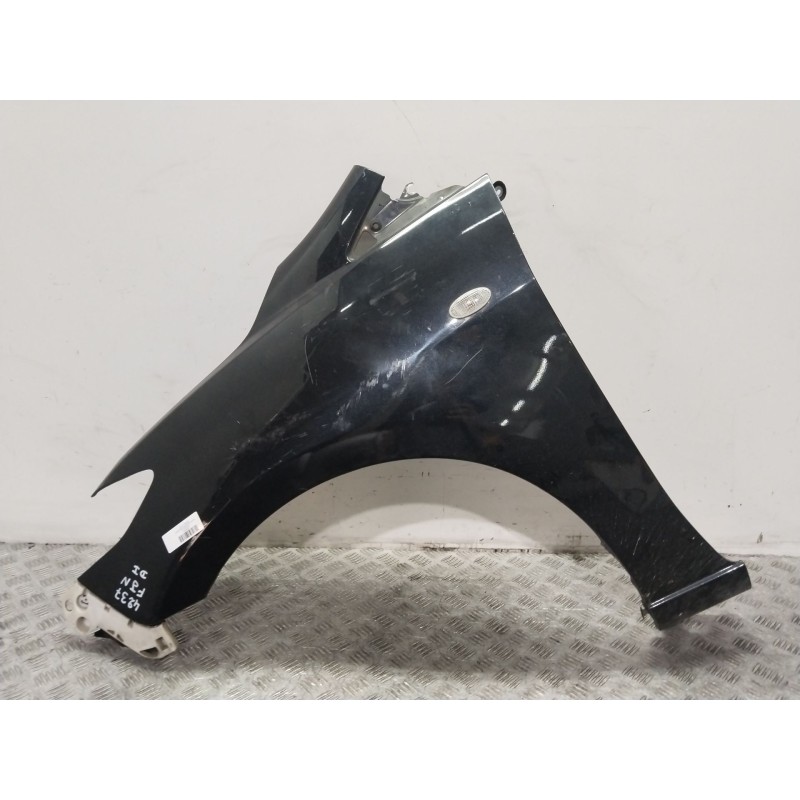 Recambio de aleta delantera izquierda para mazda 5 (cr) 2.0 cd (cr19) referencia OEM IAM C23552211C  