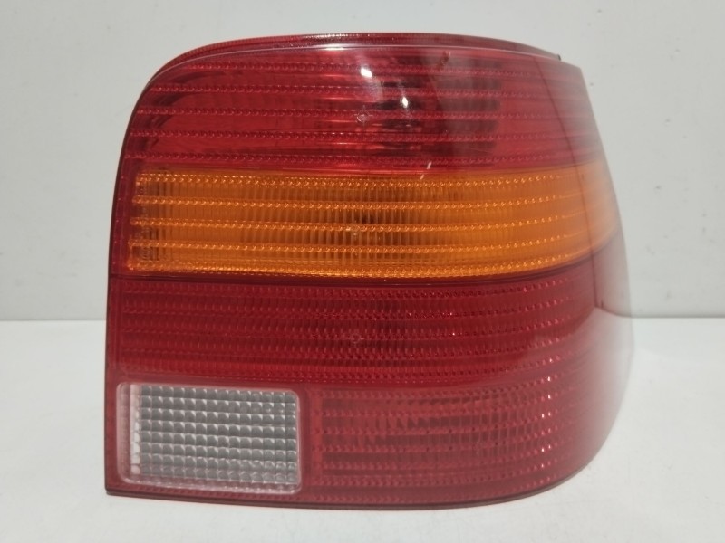 Recambio de piloto trasero derecho para volkswagen golf iv variant (1j5) 1.6 16v referencia OEM IAM 1J6945096Q  