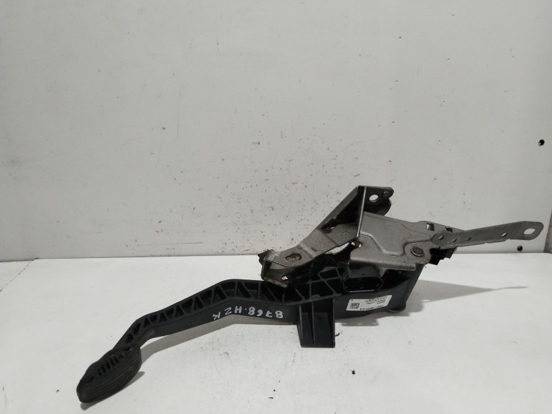 Recambio de pedal embrague para ford tourneo connect / grand tourneo connect v408 monospace 1.6 tdci referencia OEM IAM DV617B63