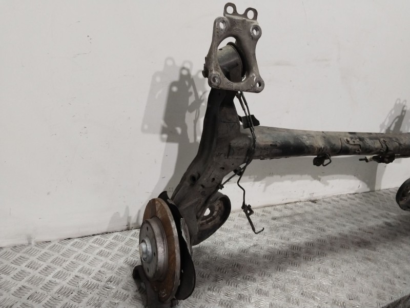 Recambio de puente trasero para peugeot 5008 (0u_, 0e_) 1.6 hdi referencia OEM IAM   