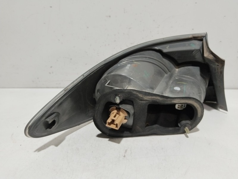 Recambio de piloto trasero derecho para mazda 6 sedán (gg) 2.0 (ggep) referencia OEM IAM 22061971  