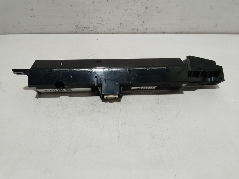 Recambio de pantalla multifuncion para mazda 5 (cr) 2.0 cd (cr19) referencia OEM IAM CC33B  