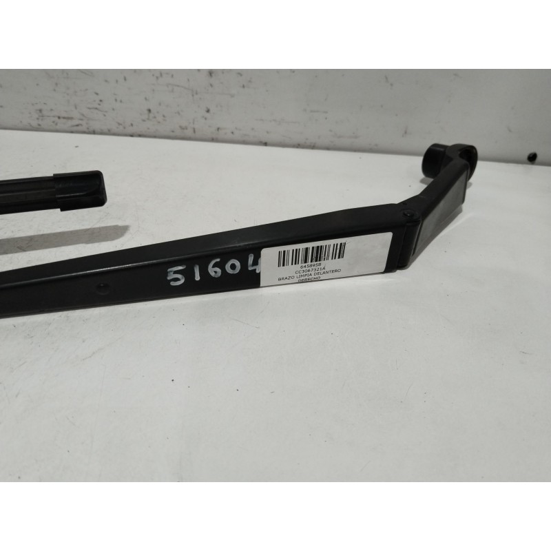 Recambio de brazo limpia delantero derecho para mazda 5 (cr) 2.0 cd (cr19) referencia OEM IAM CC3067321A  