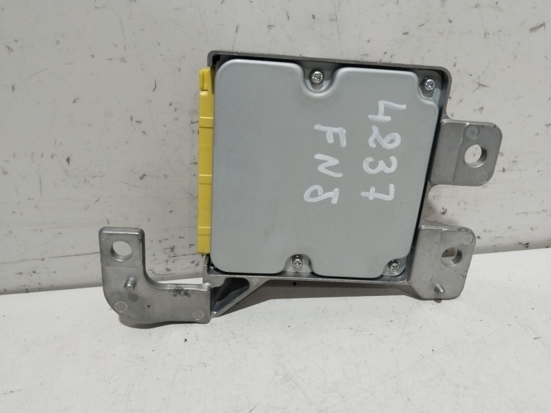 Recambio de centralita airbag para mazda 5 (cr) 2.0 cd (cr19) referencia OEM IAM W2T80274  