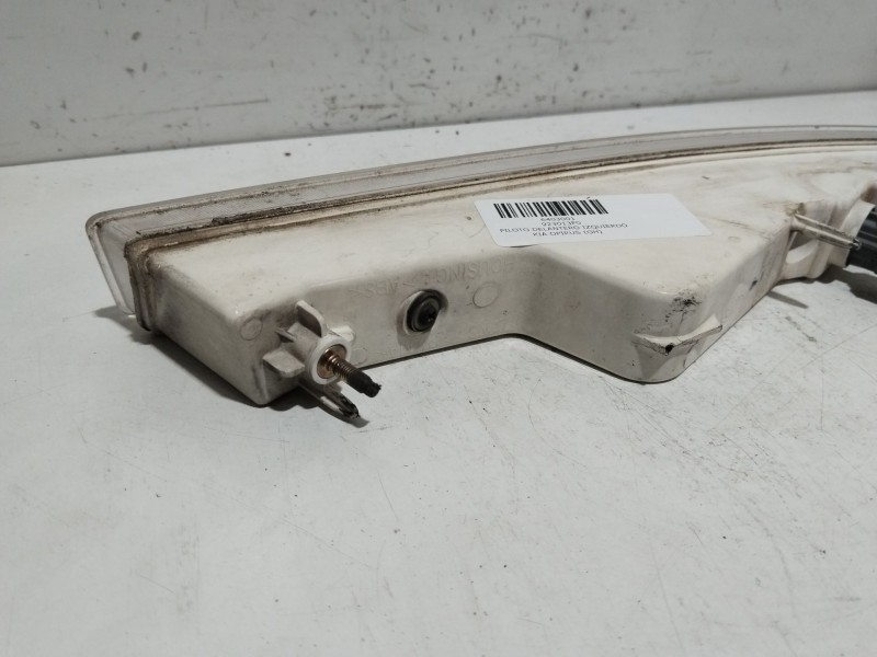 Recambio de piloto delantero izquierdo para kia opirus (gh) 3.5 referencia OEM IAM 923013F0  