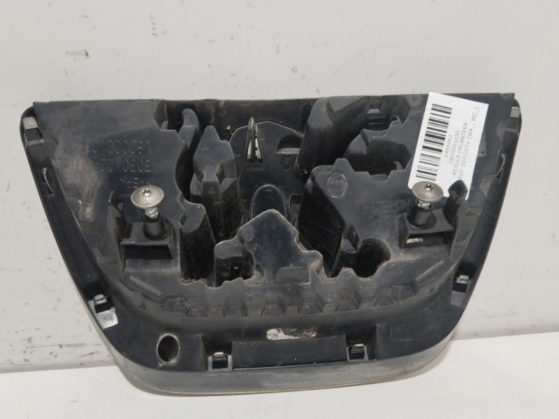 Recambio de rejilla delantera para peugeot 207/207+ (wa_, wc_) 1.4 hdi referencia OEM IAM 18C0001030  