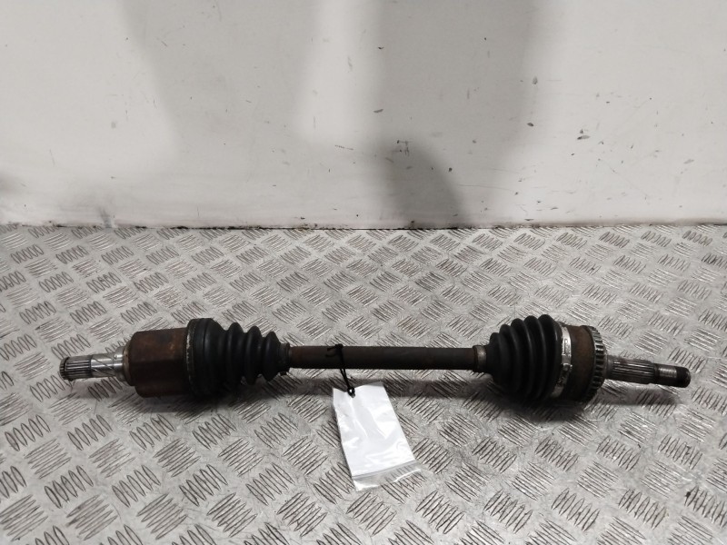 Recambio de transmision delantera izquierda para nissan almera tino (v10) 1.8 referencia OEM IAM 39101BU010   Recambio de transmision delantera izquierda para nissan almera tino (v10) 1.8 referencia OEM IAM 39101BU010