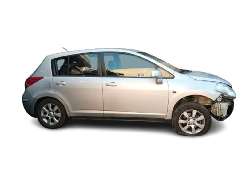 nissan tiida hatchback (c11) del año 2008