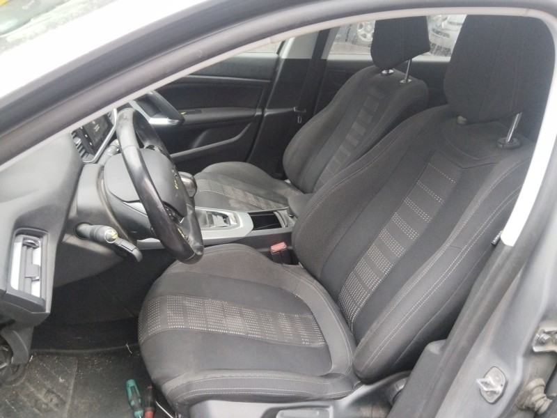 peugeot 308 ii (lb_, lp_, lw_, lh_, l3_) del año 2015