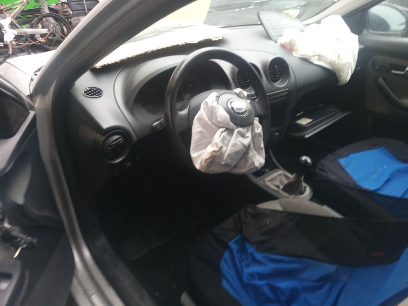 seat cordoba (6l2) del año 2003