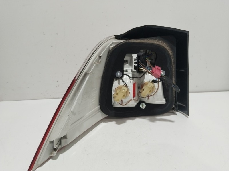 Recambio de piloto trasero derecho para bmw 5 touring (e61) 525 d referencia OEM IAM 63217177694   Recambio de piloto trasero derecho para bmw 5 touring (e61) 525 d referencia OEM IAM 63217177694