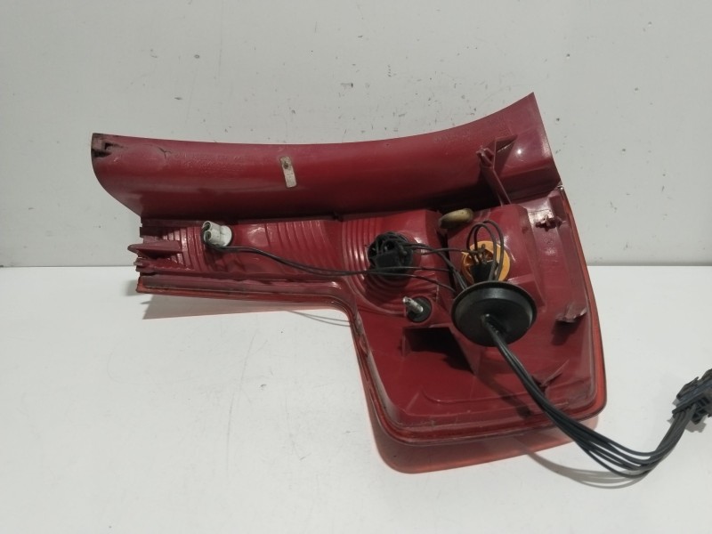 Recambio de piloto trasero derecho para citroën c4 i (lc_) 1.6 hdi referencia OEM IAM 9655863980  