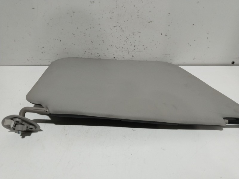 Recambio de parasol izquierdo para ford tourneo connect 1.8 tdci referencia OEM IAM 5118465  