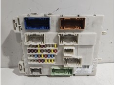 Recambio de caja reles / fusibles para ford transit connect v408 furgoneta/monovolumen 1.5 tdci referencia OEM IAM 2443670  