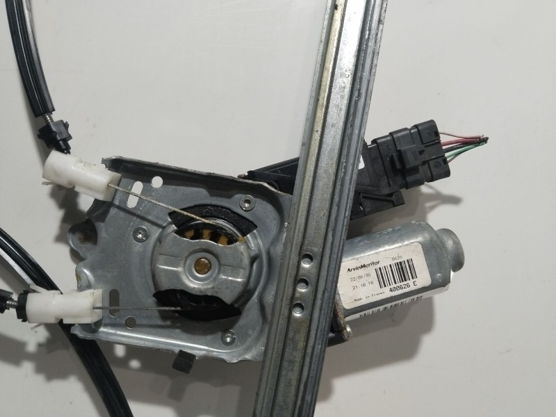 Recambio de elevalunas delantero izquierdo para renault espace iv (jk0) dynamique referencia OEM IAM 400626E  