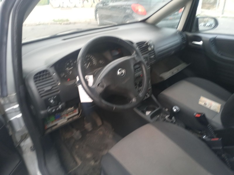 opel zafira a monospace (t98) del año 2004 opel zafira a monospace (t98) del año 2004