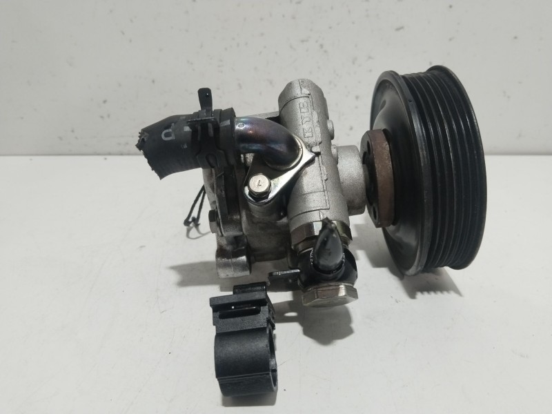 Recambio de bomba direccion para volkswagen golf iv variant (1j5) 1.6 16v referencia OEM IAM 1J0422154E  
