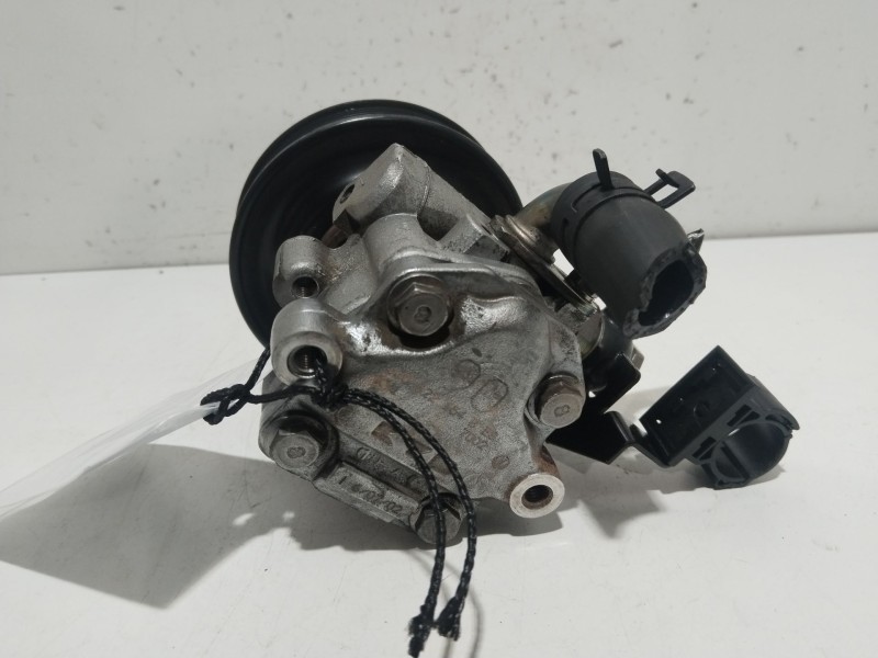 Recambio de bomba direccion para volkswagen golf iv variant (1j5) 1.6 16v referencia OEM IAM 1J0422154E  