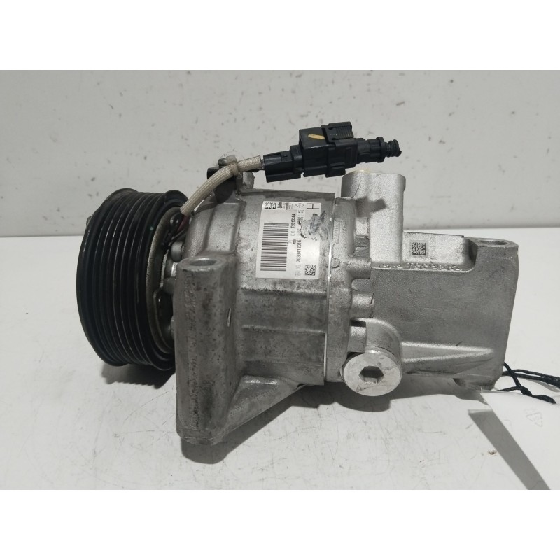 Recambio de compresor aire acondicionado para dacia sandero ii tce 90 (b8m1, b8ma) referencia OEM IAM T98067A  