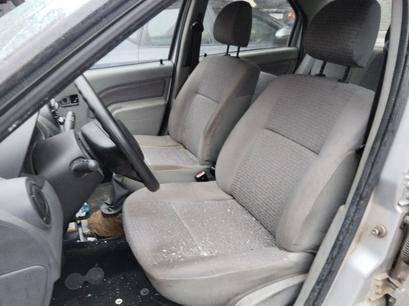 dacia logan (ls_) del año 2007 dacia logan (ls_) del año 2007