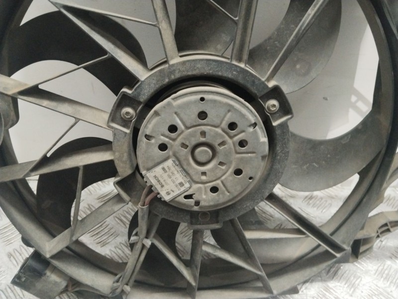 Recambio de electroventilador para opel astra h (a04) 1.6 (l48) referencia OEM IAM 13147276  