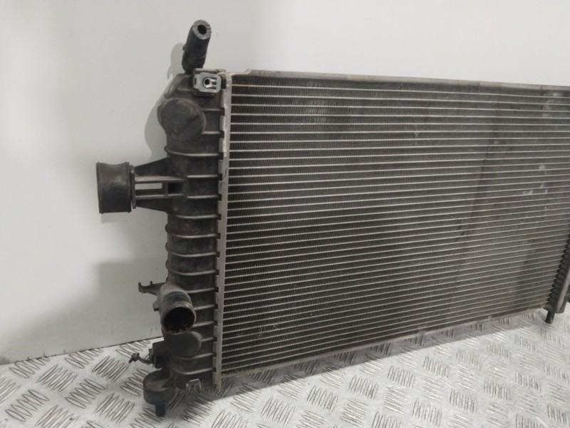 Recambio de radiador agua para opel astra h (a04) 1.6 (l48) referencia OEM IAM 13145211  