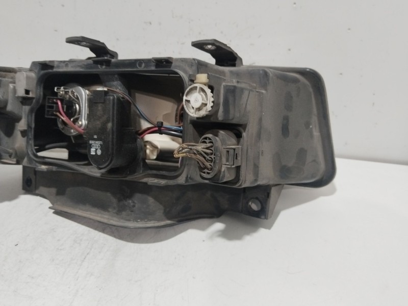 Recambio de faro izquierdo para seat toledo (1m2) select referencia OEM IAM 1M1941015  