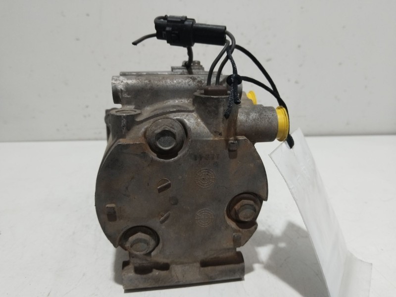 Recambio de compresor aire acondicionado para tata indigo marina referencia OEM IAM 279723120103  