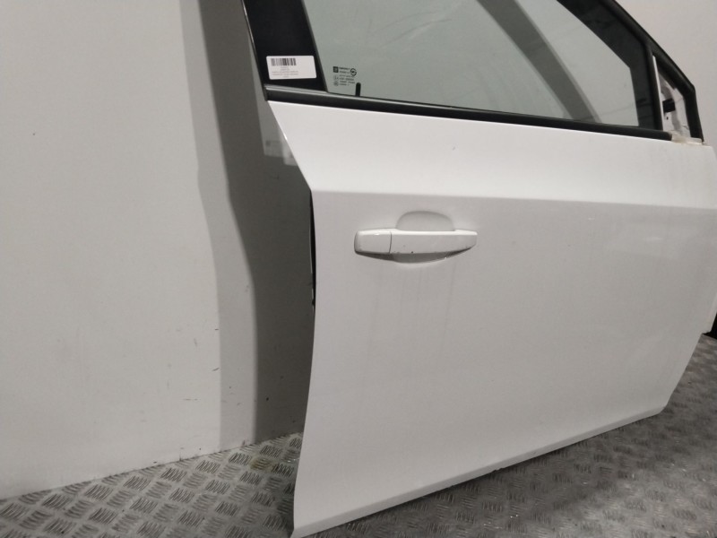 Recambio de puerta delantera derecha para chevrolet cruze hatchback (j305) 1.7 d referencia OEM IAM 95987758  BLANCO