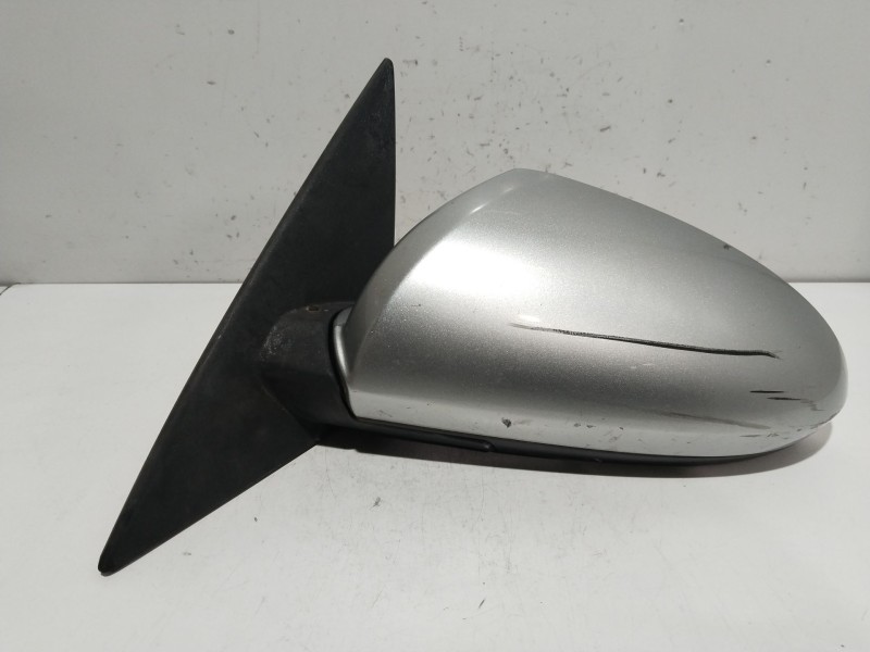 Recambio de retrovisor izquierdo para nissan primera hatchback (p12) 1.8 referencia OEM IAM 876071  