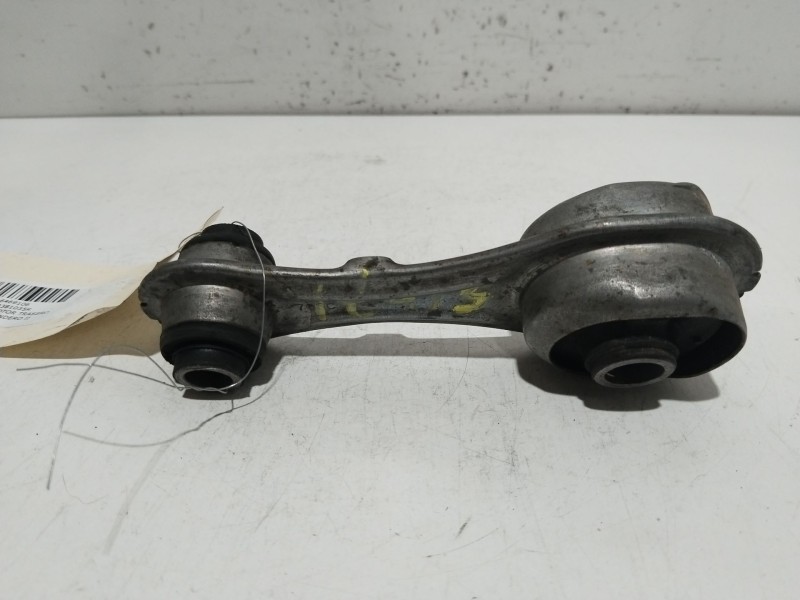 Recambio de soporte motor trasero para dacia sandero ii tce 90 (b8m1, b8ma) referencia OEM IAM 112381035R  