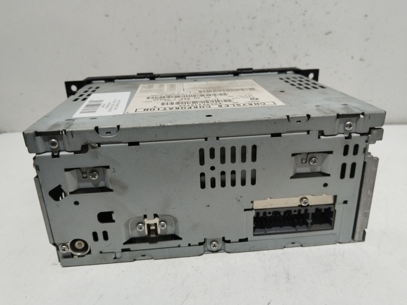 Recambio de sistema audio / radio cd para jeep compass (mk49) 2.0 crd 4x4 referencia OEM IAM P05064362AA  