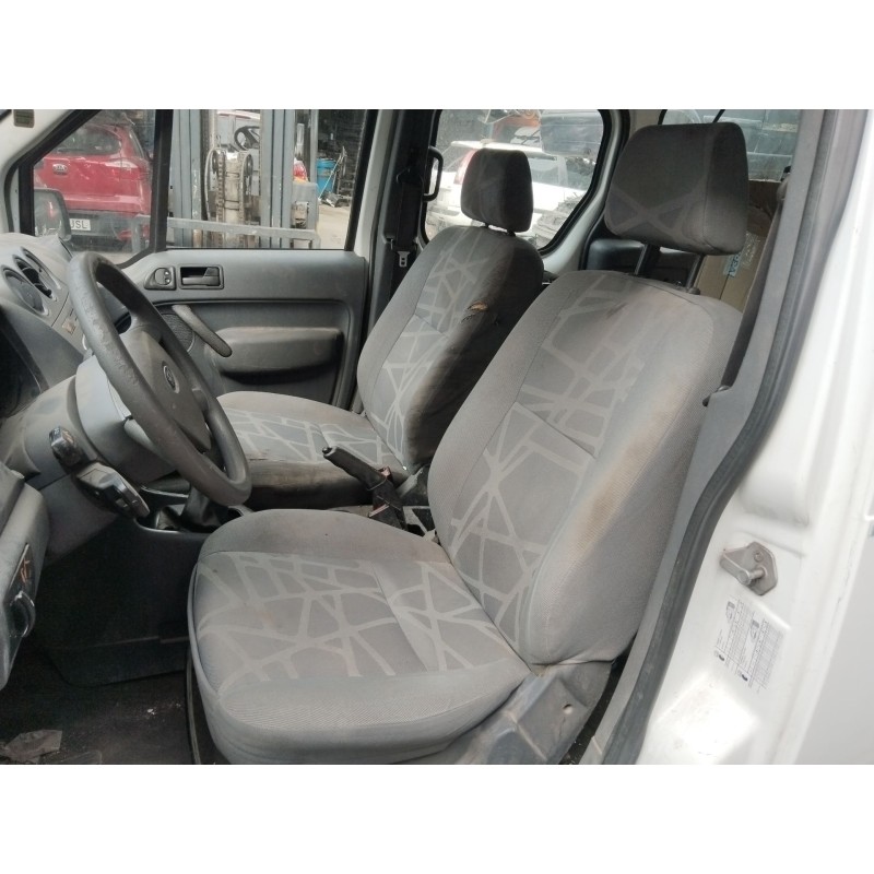 FORD TOURNEO CONNECT - imagen 6