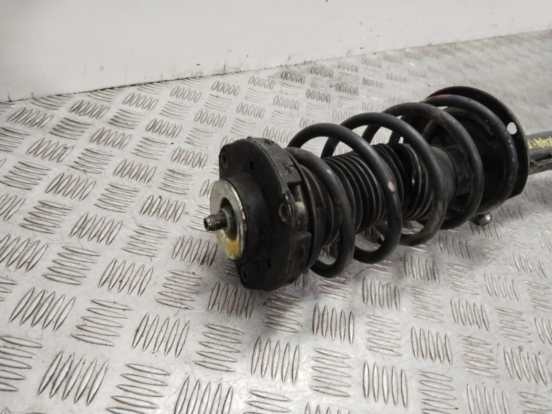 Recambio de amortiguador delantero derecho para volkswagen polo (9n1) conceptline referencia OEM IAM 6Q0413031BN  