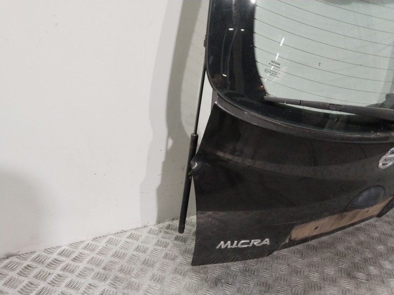 Recambio de porton trasero para nissan micra iii (k12) 1.5 dci referencia OEM IAM 90100AX630  