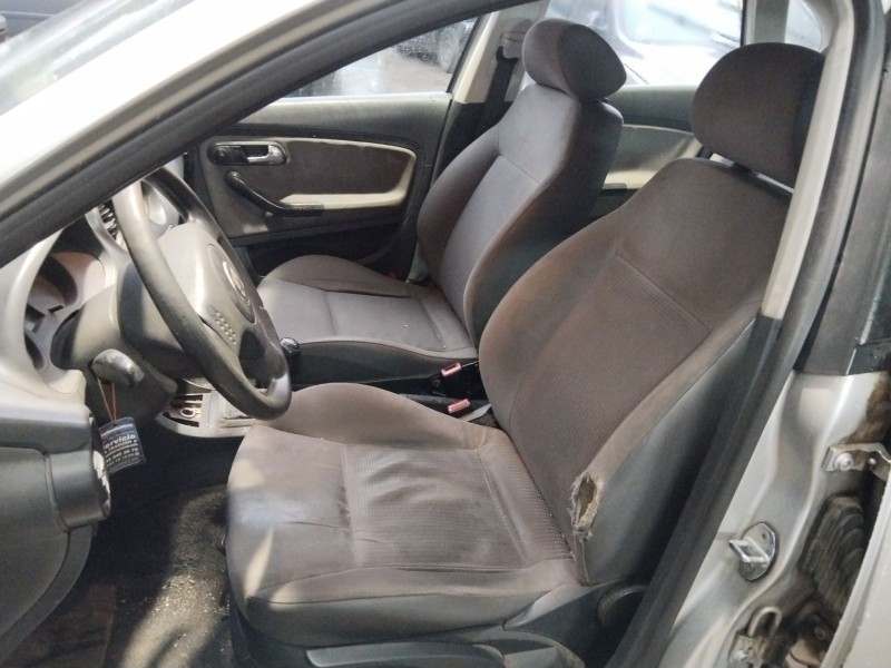 seat cordoba (6l2) del año 2004 seat cordoba (6l2) del año 2004