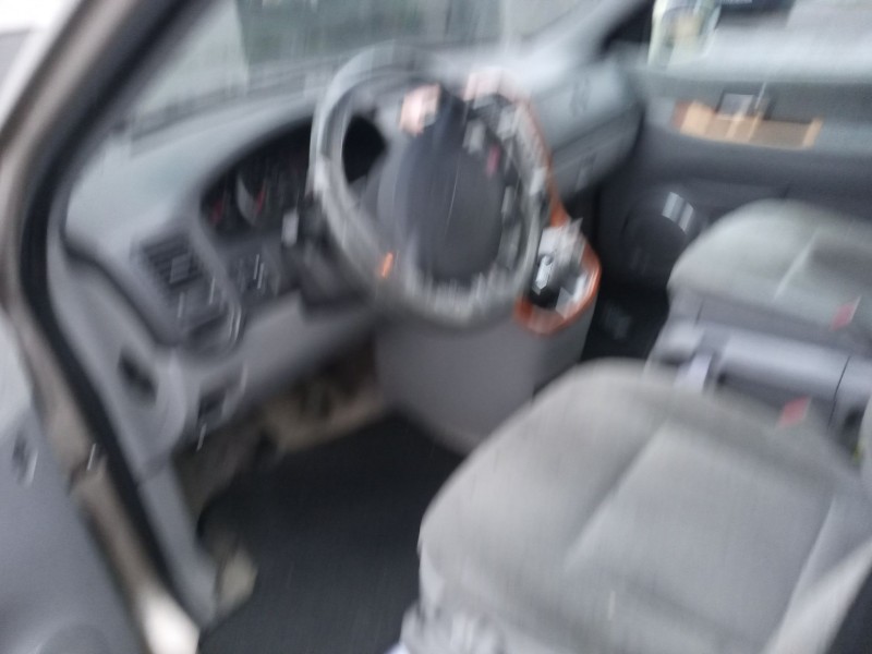 kia carnival ii (gq) del año 2006