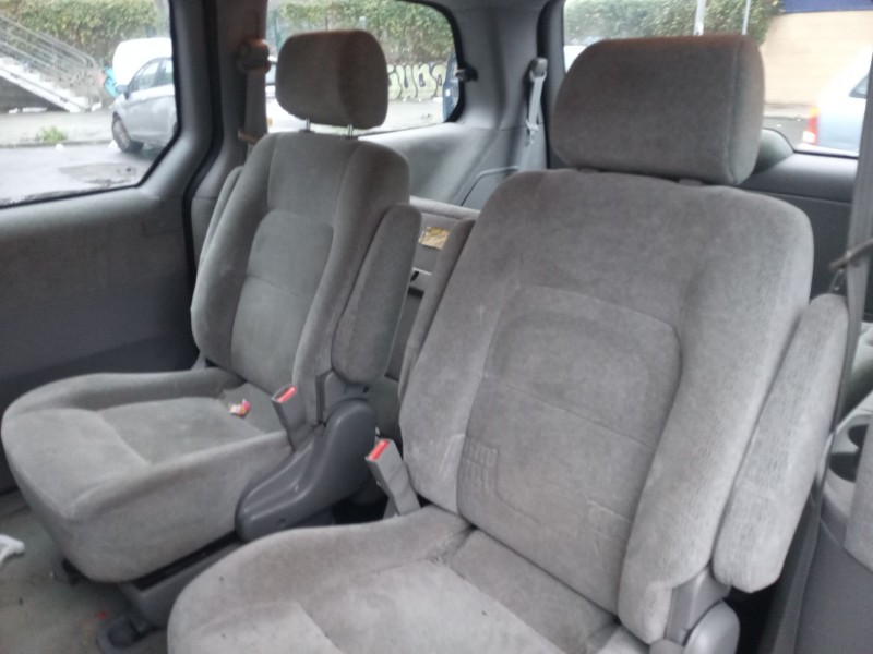 kia carnival ii (gq) del año 2006