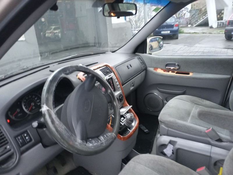 kia carnival ii (gq) del año 2006