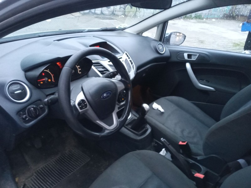 ford fiesta vi (cb1, ccn) del año 2012