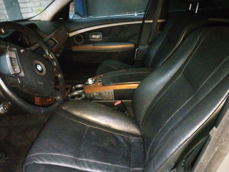 bmw 7 (e65, e66, e67) del año 2002