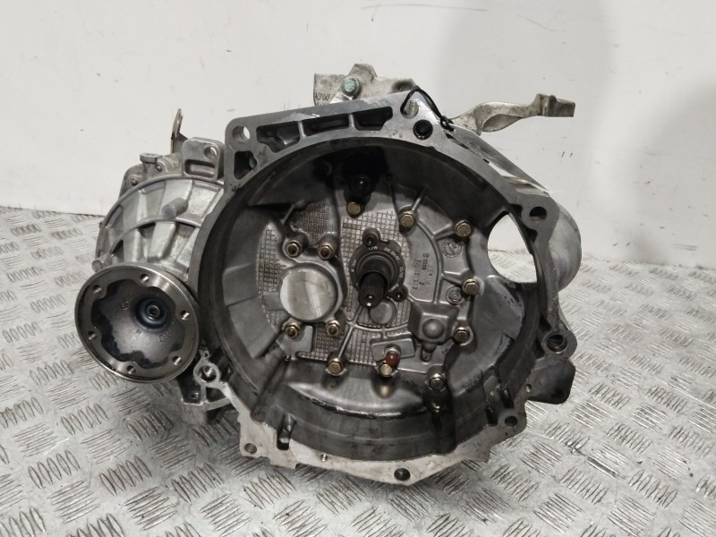 Recambio de caja cambios para audi a3 (8p1) 1.9 tdi referencia OEM IAM GQQ  