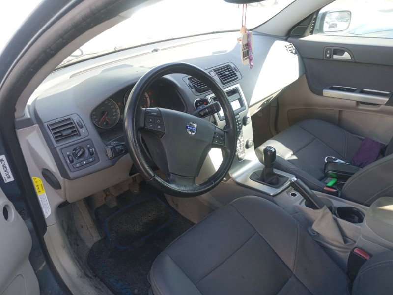 volvo s40 ii (544) del año 2004