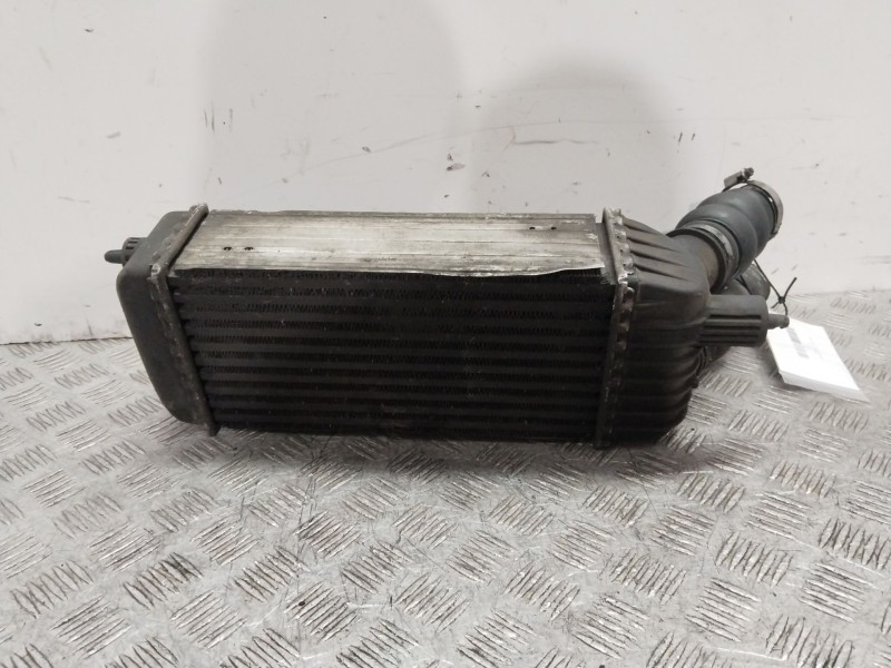 Recambio de intercooler para citroën jumpy ii furgoneta 1.6 hdi 90 16v referencia OEM IAM 0384K4  