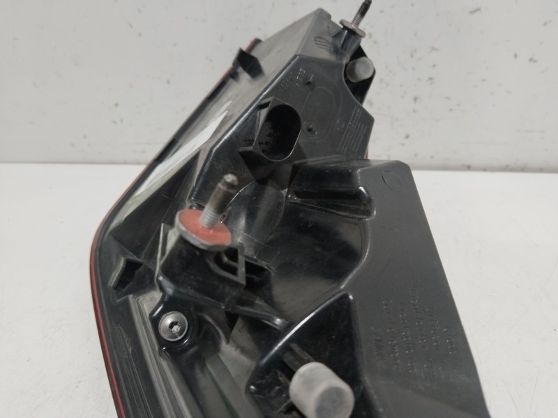 Recambio de piloto trasero izquierdo para mercedes-benz cla (c118) cla 200 (118.387) referencia OEM IAM A1189067500  