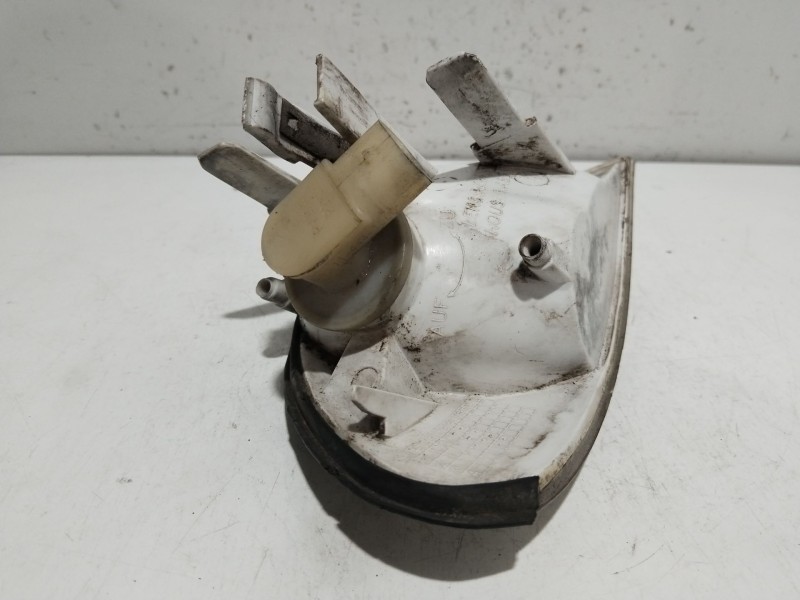 Recambio de piloto delantero izquierdo para bmw 3 (e46) 320 d referencia OEM IAM A13P299  