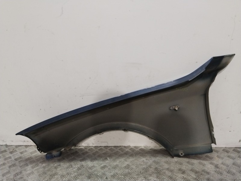 Recambio de aleta delantera derecha para bmw x3 (e83) 3.0 i xdrive referencia OEM IAM 41353403736  AZUL