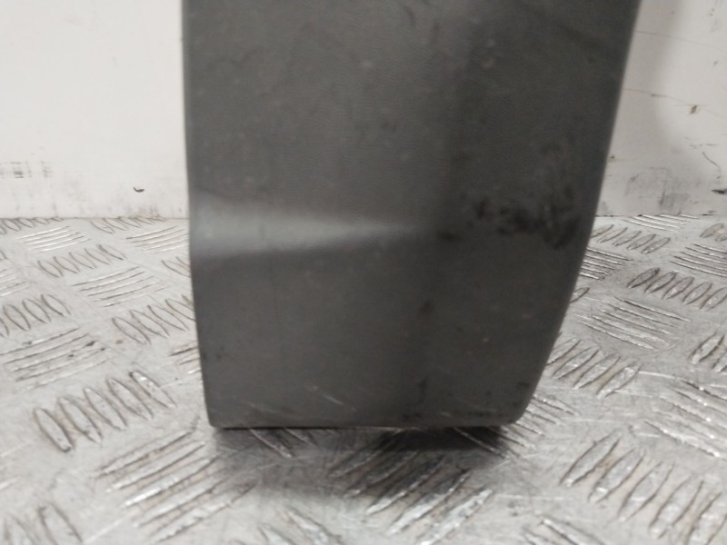 Recambio de aletin delantero derecho para ford tourneo connect 1.8 tdci referencia OEM IAM 5081728  